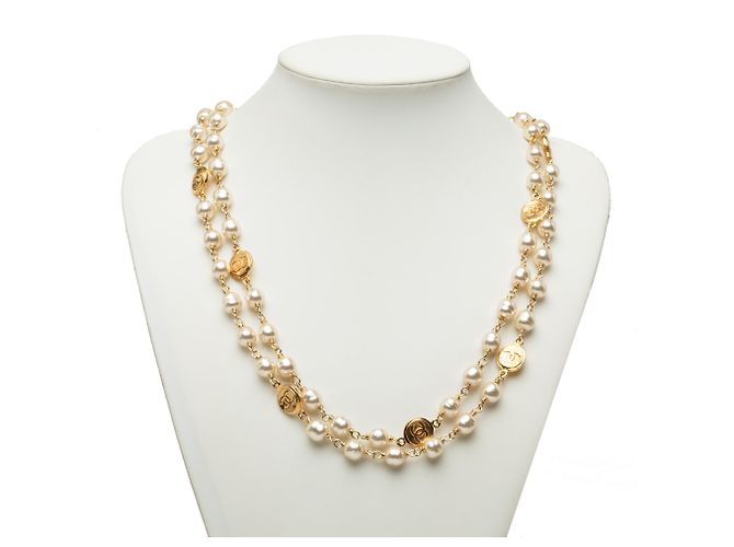 Collana Chanel White CC placcata oro e perle finte Bianco - vista 7