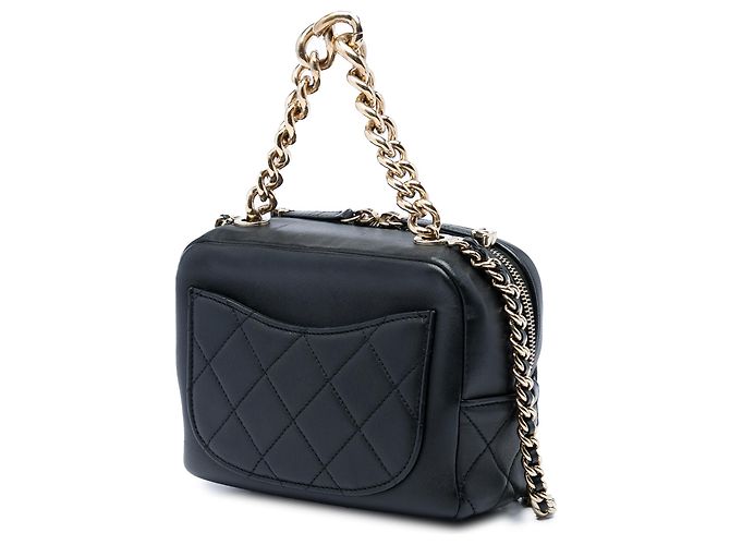 Bolsa Camera Chanel Beauty Begins em pele de cordeiro acolchoada preta com tachas Preto - vista 2