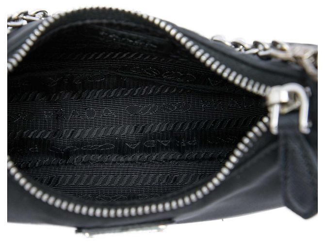 Borsa Satchel Prada Re Edition 2005 in Tessuto con Rifiniture in Saffiano Nero Mini - vista 5