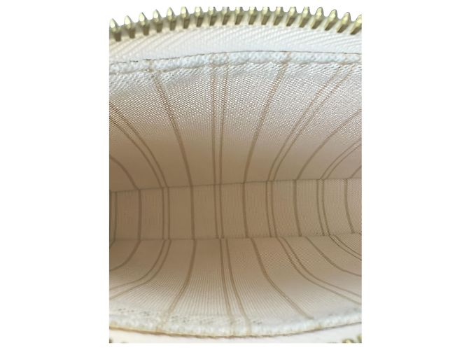 Louis Vuitton White Monogram Empreinte Easy Pouch On Strap Eggshell - view 4