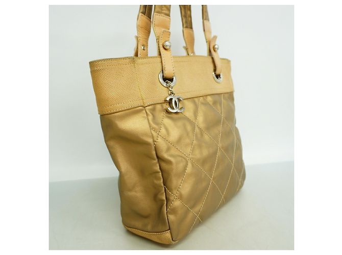 Chanel Tote Bag aus beigem Canvas - Ansicht 2