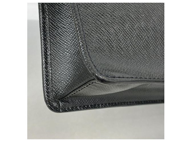 Borsetta Louis Vuitton Taiga Angara Grigio - vista 6
