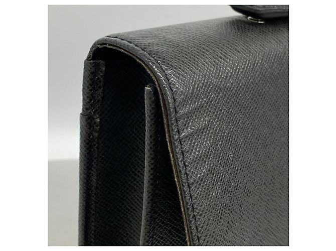 Borsetta Louis Vuitton Taiga Angara Grigio - vista 7