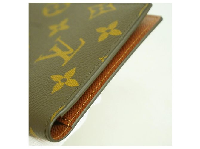 Protège-passeport Louis Vuitton Marron - vue 6