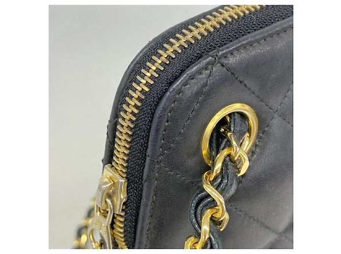 Borsa a tracolla Chanel Matelassé con catena Nero - vista 7