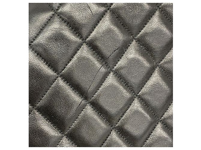 Borsa a tracolla Chanel Matelassé con catena Nero - vista 8