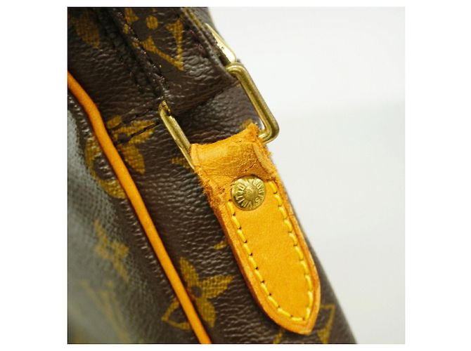 Louis Vuitton Monogram Danube Schultertasche Braun - Ansicht 8