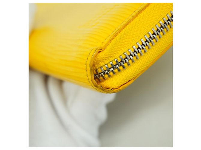 Louis Vuitton Epi Zippy Geldbörse in Citron Golden - Ansicht 5