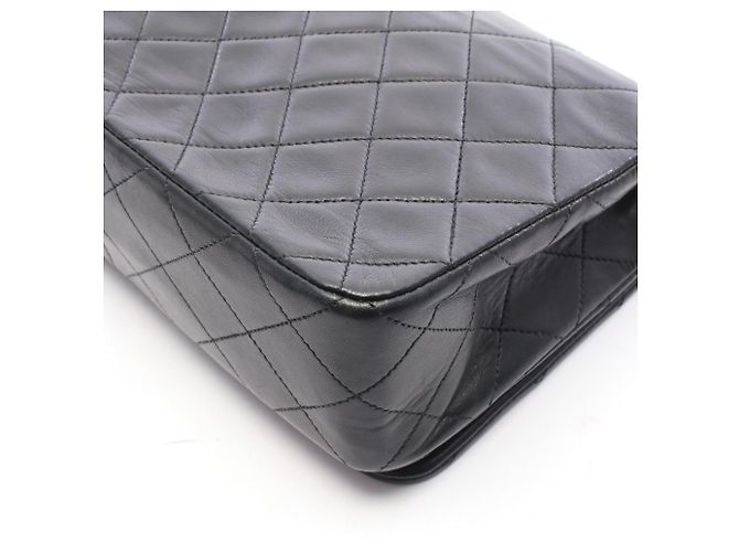Bolsa de Ombro Chanel Matelassé com Aba Completa Preto - vista 8