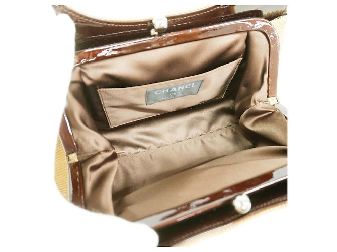 Borsa a tracolla Chanel in velluto a coste marrone - vista 4