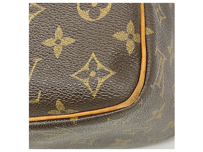 Bolsa de Ombro Louis Vuitton Monogram Cite GM Marrom - vista 6