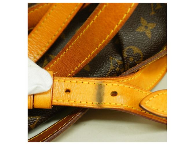 Borsa a tracolla Louis Vuitton Monogram Menilmontant PM Marrone - vista 10