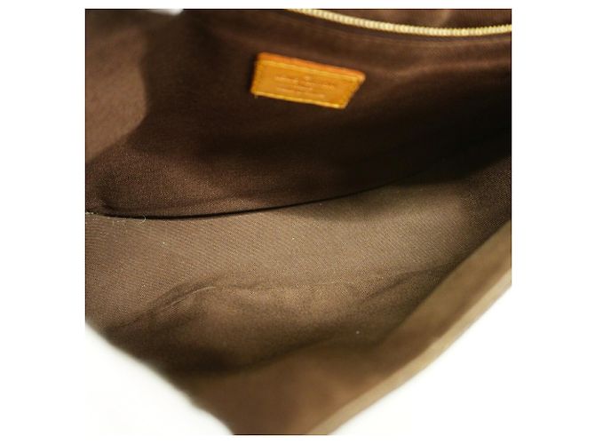Borsa a tracolla Louis Vuitton Monogram Menilmontant PM Marrone - vista 4