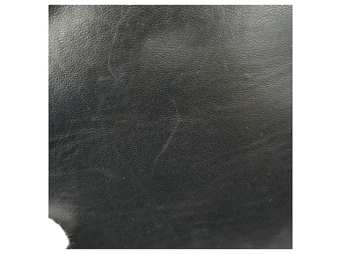 Sac à épaule Chanel en agneau noir - vue 7