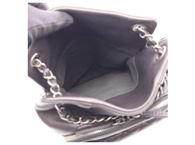 Mochila/Bolsa 2 em 1 Chanel Matelassé Preto - vista 3