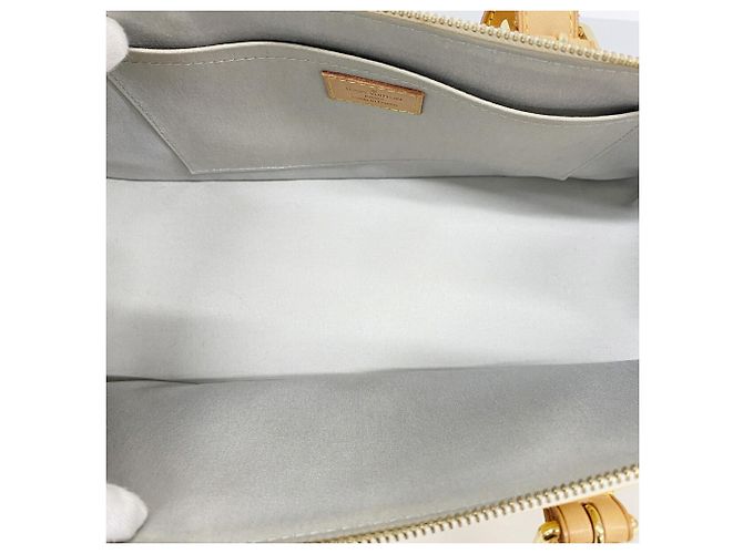 Borsa a tracolla Louis Vuitton Vernis Rosewood Avenue Bianco - vista 4