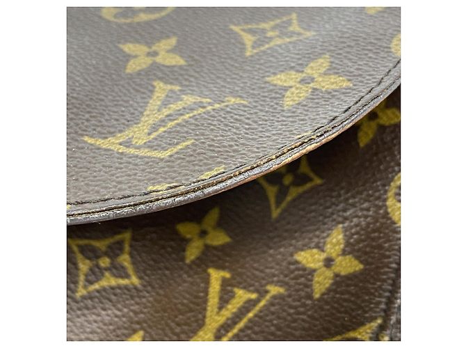 Bolsa de Ombro Louis Vuitton Monogram Saint Cloud GM Marrom - vista 9