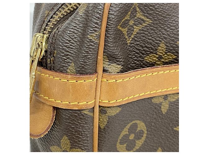 Sac pochette Louis Vuitton Monogram Compiegne 28 Marron - vue 7