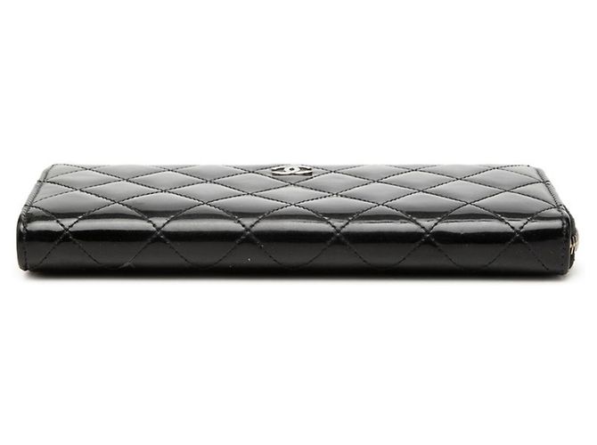 Cartera larga Chanel Coco Mark Matelassé Negro - vista 3