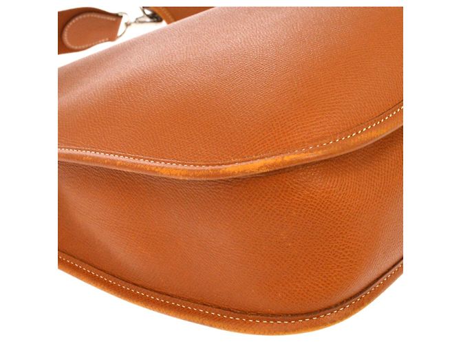 Hermès Hermes Evelyne Tasche Gen II Epsom PM Golden - Ansicht 6