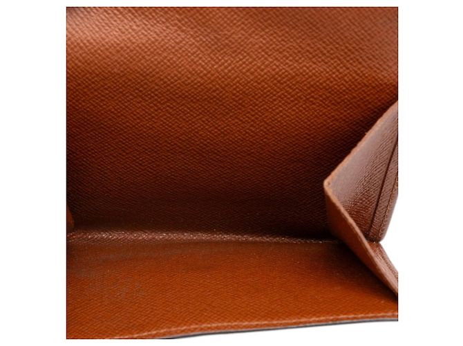 Carteira Louis Vuitton Monogram Tri-Fold Marrom - vista 5