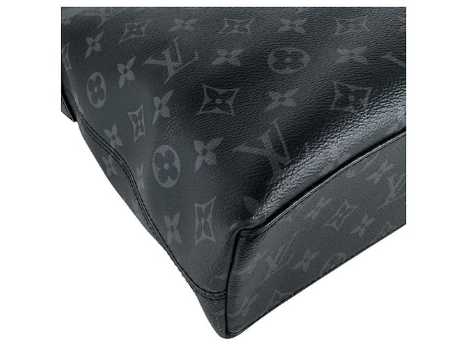 Borsa a tracolla Louis Vuitton Monogram Eclipse Explorer Marrone Nero Monogramma - vista 9