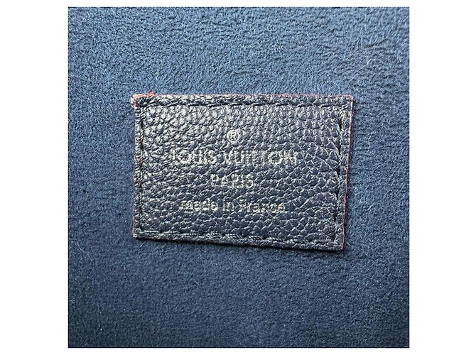 Twist Sac à épaule Louis Vuitton en cuir Epi Bleu Marine - vue 13