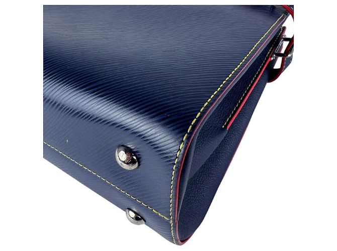 Twist Sac à épaule Louis Vuitton en cuir Epi Bleu Marine - vue 8