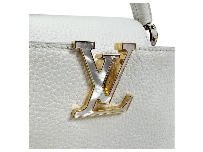 Sac à main Louis Vuitton Capucines MINI en cuir Blanc - vue 12
