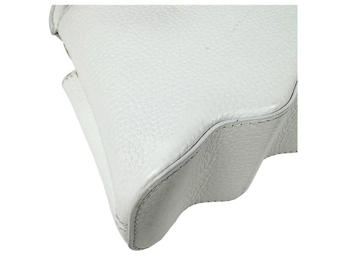 Sac à main Louis Vuitton Capucines MINI en cuir Blanc - vue 9