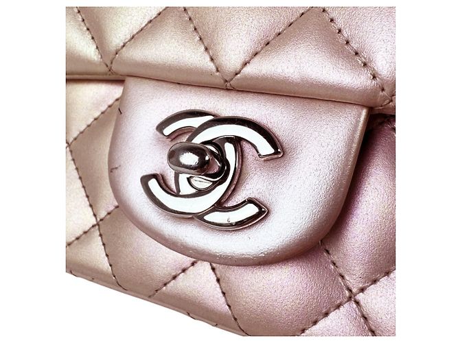 Borsa a tracolla Chanel in pelle rosa metallizzato Argento - vista 11