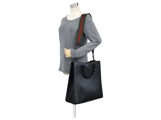 Borsa a mano/Borsa a tracolla Gucci Diana in pelle e bambù Nero - vista 16