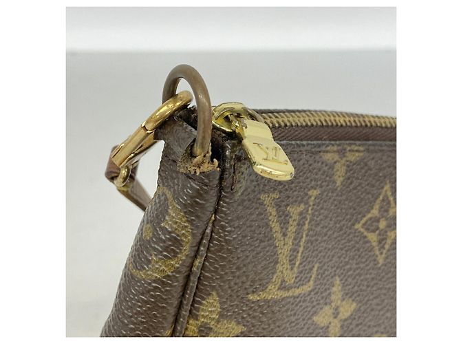 Louis Vuitton Monogram Pochette Accessoires Pouch Castaño - vista 7