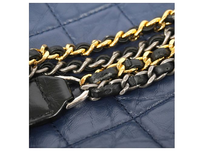 Borsa a tracolla Chanel Gabrielle Hobo Nero Blu navy - vista 8