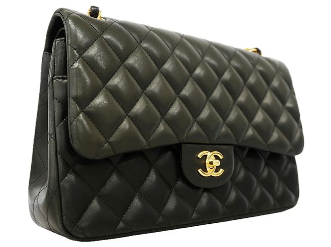 Borsa a tracolla Chanel in pelle d'agnello nera Nero - vista 2