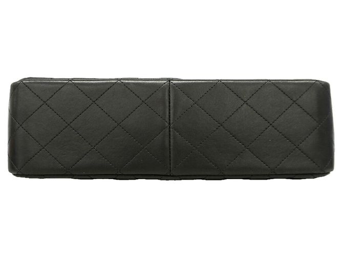 Borsa a tracolla Chanel in pelle d'agnello nera Nero - vista 3