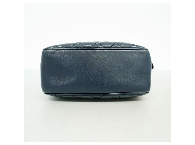 Borsa a spalla con catena Chanel Matelassé Blu navy - vista 3