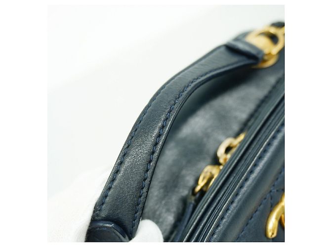 Borsa a spalla con catena Chanel Matelassé Blu navy - vista 8