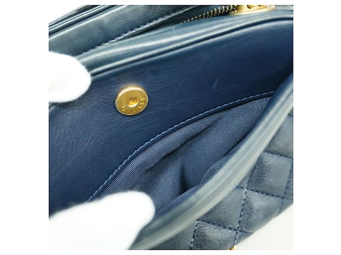 Borsa a spalla con catena Chanel Matelassé Blu navy - vista 9