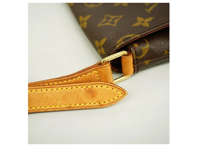 Borsa a tracolla Louis Vuitton Monogram Musette Tango Marrone - vista 8