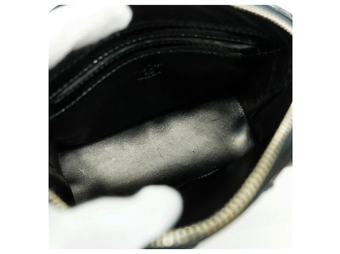 Borsa Louis Vuitton Monogram Vernis Lockit BB Bouclette Nero - vista 4