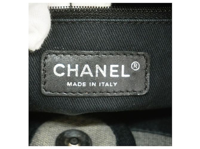 Chanel Deauville Canvas Chain Tote Bag Braun Schwarz - Ansicht 5