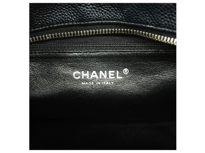 Timeless Borsa a tracolla Chanel Matelassé con catena in pelle caviar nera Nero - vista 5