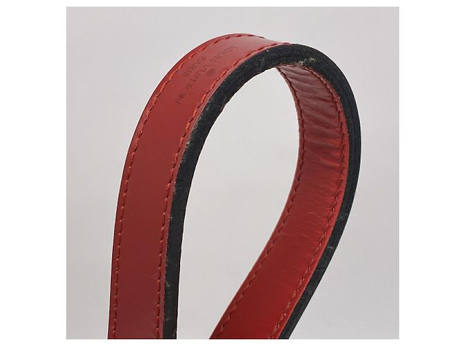 Noe Bolsa de Ombro Louis Vuitton Epi Petit Noé Vermelho - vista 9