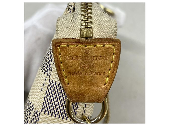 Louis Vuitton Damier Azur Mini Pochette Accessoires Bianco - vista 5