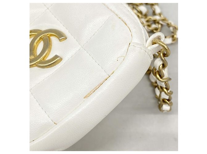 Timeless Chanel Matelassé Schultertasche mit Kette Weiß - Ansicht 6