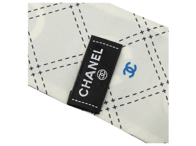 Sciarpa Chanel Coco Mark Nero Bianco - vista 4