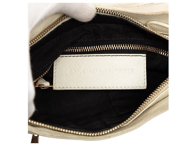 Everyday Borsa a tracolla Balenciaga Giant Hip Bianco - vista 5