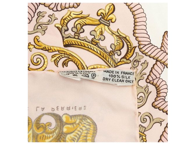 Silk In Hermès Foulard Hermes Carre 90 LVDOVICVS MAGNVS Rosa Multicolore - vista 10