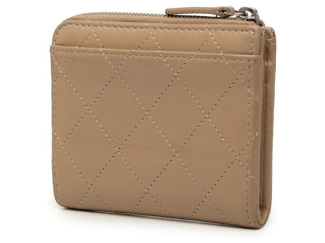 Cartera bi-fold Chanel Coco Mark Beige - vista 2